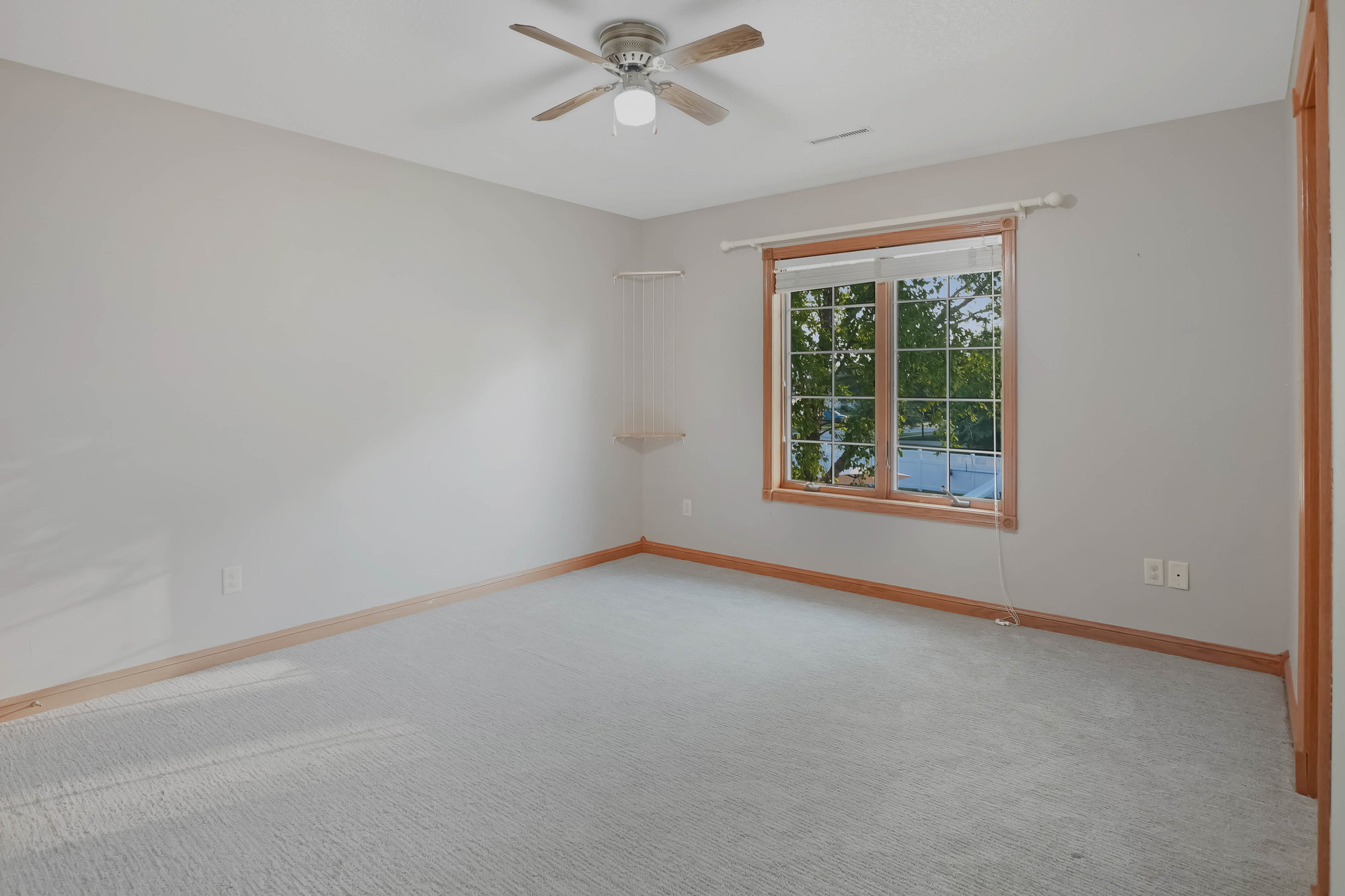 Looking for the perfect home for entertaining? 4129 Tiffany Lane is THE home for you!